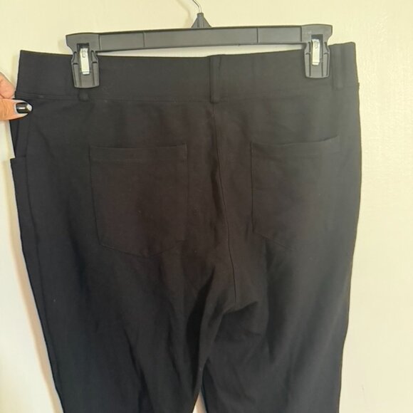 Stretchy Black Work Pants - Picture 3 of 3